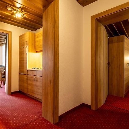 Kinderhotel Laerchenhof อ็อบชไตก์ ภายนอก รูปภาพ