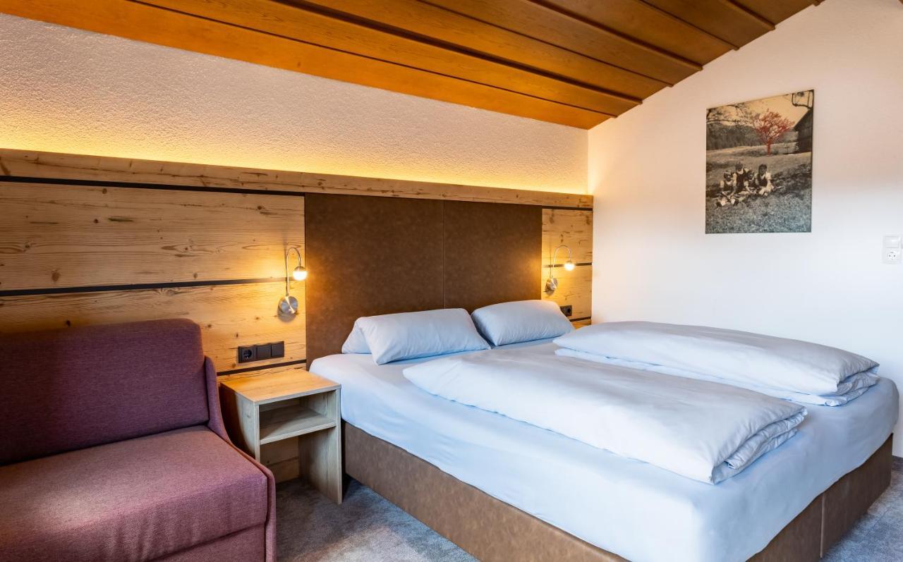 Kinderhotel Laerchenhof อ็อบชไตก์ ภายนอก รูปภาพ