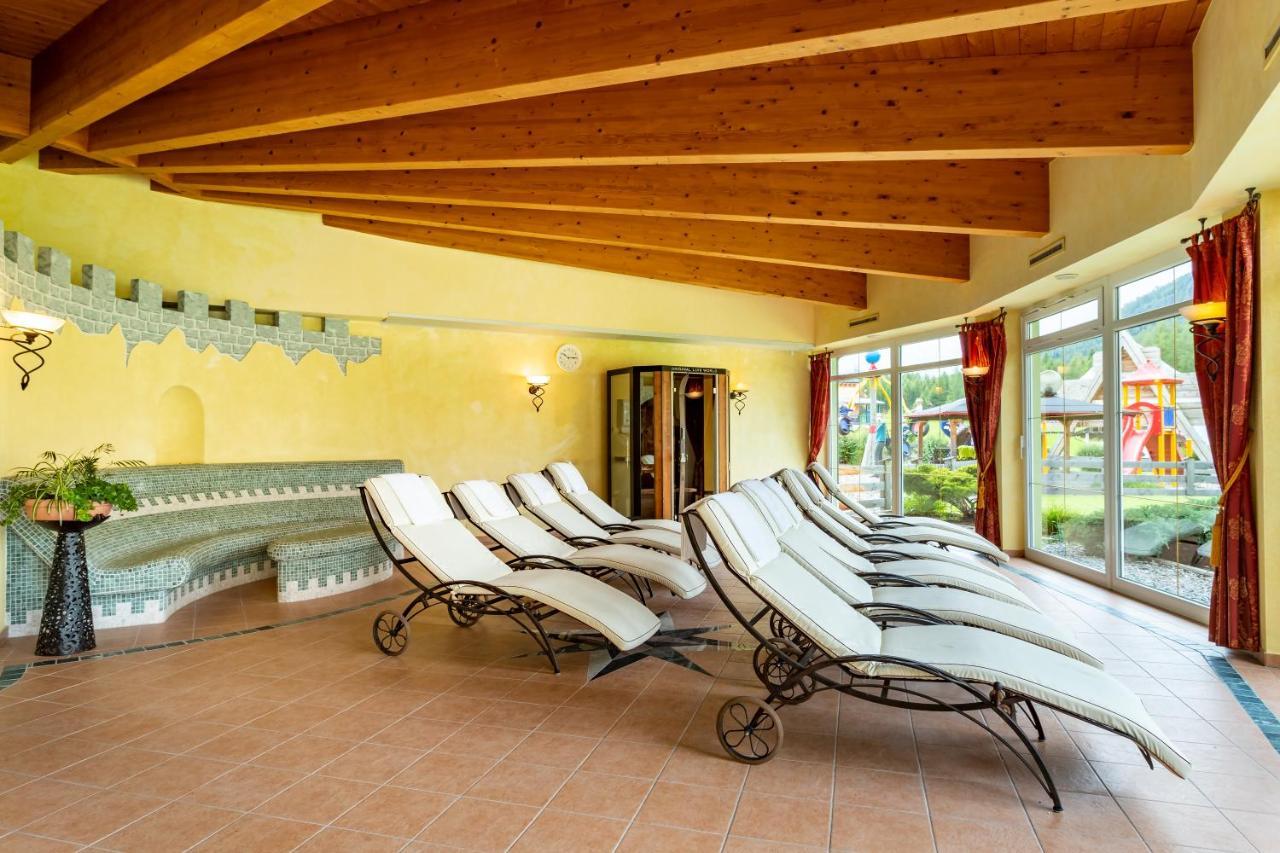 Kinderhotel Laerchenhof อ็อบชไตก์ ภายนอก รูปภาพ