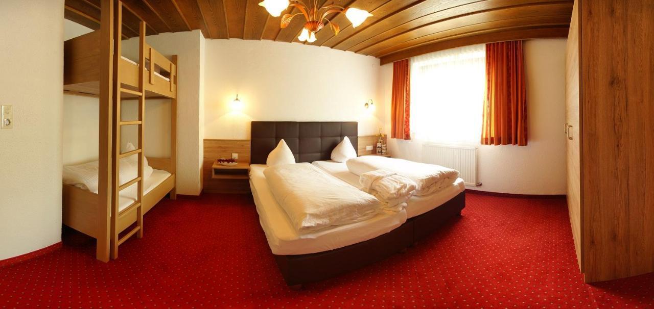 Kinderhotel Laerchenhof อ็อบชไตก์ ภายนอก รูปภาพ